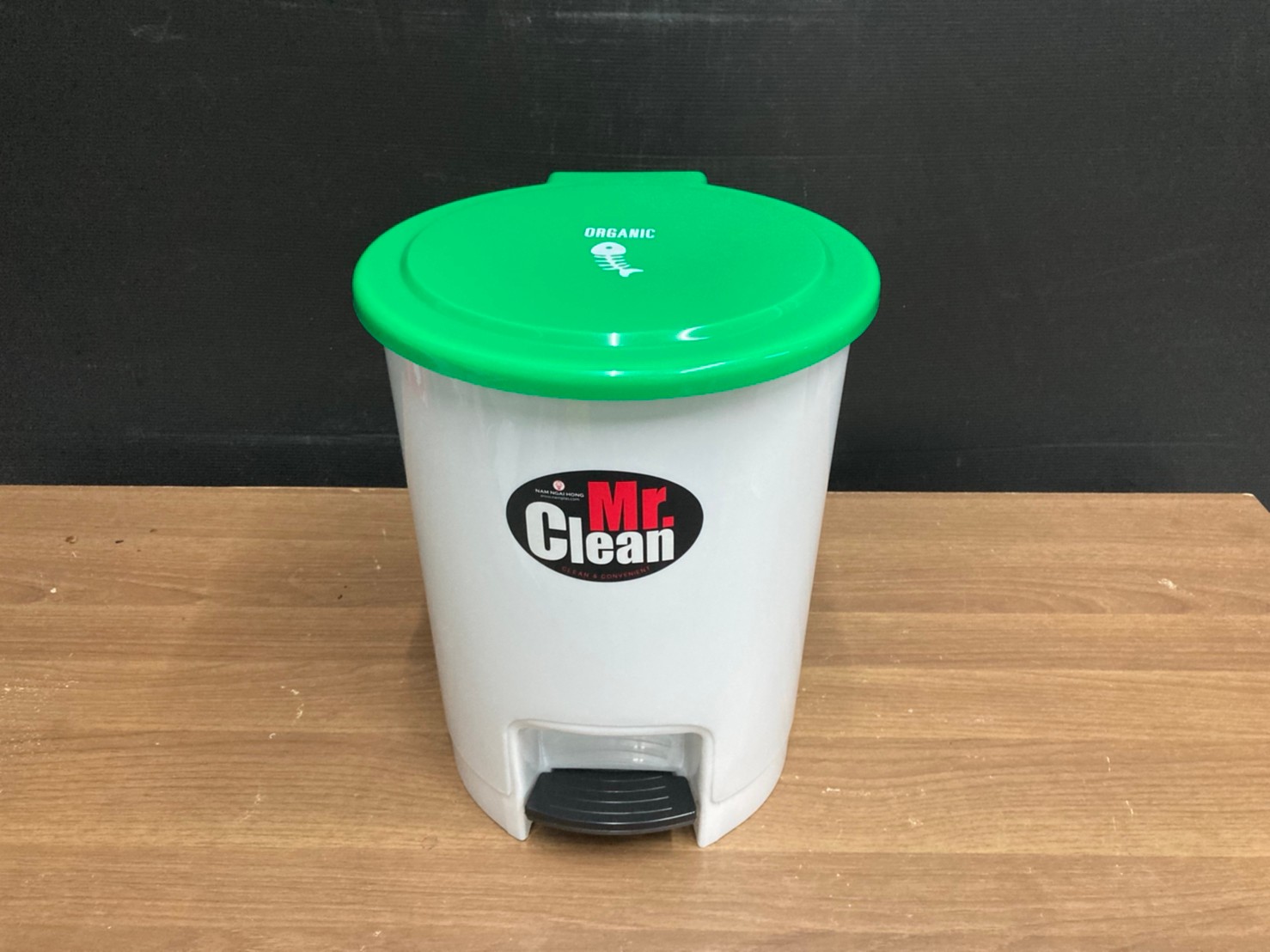 ถังขยะทรงกลม เท้าเหยียบ 12ลิตร