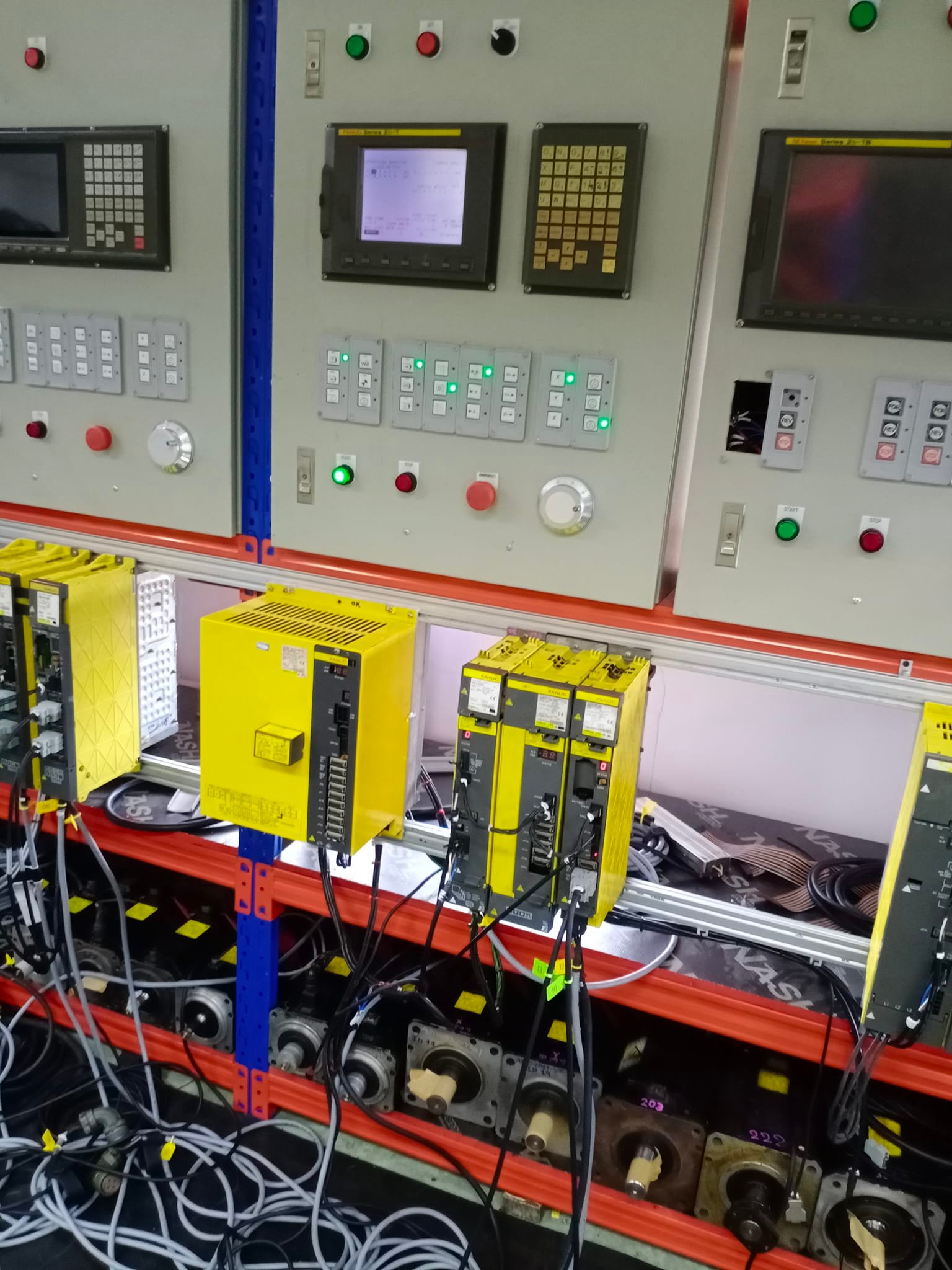 ซ่อม FANUC A06B-6117-H209 ALPHA ISV80/80