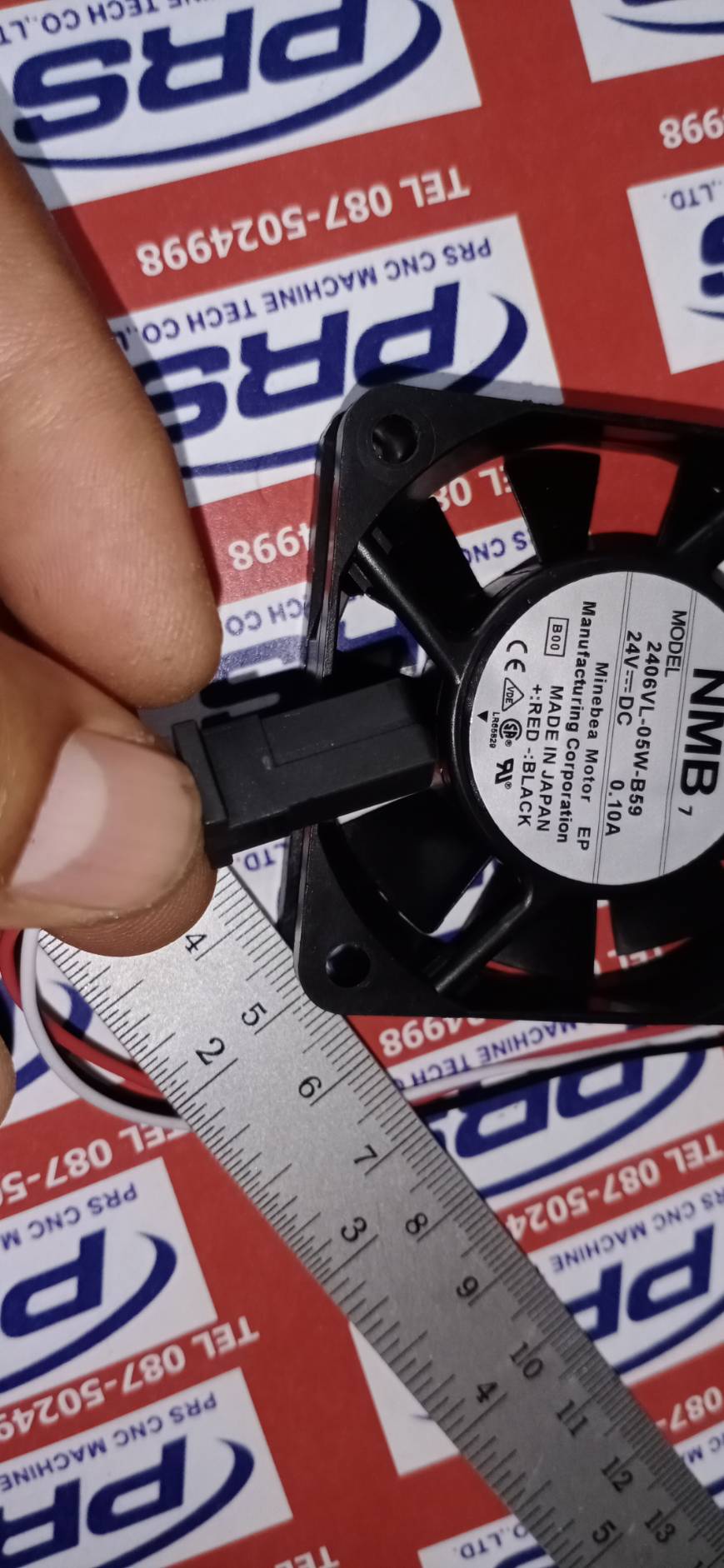 NMB MODEL 2406VL-05W-B59 Black plug