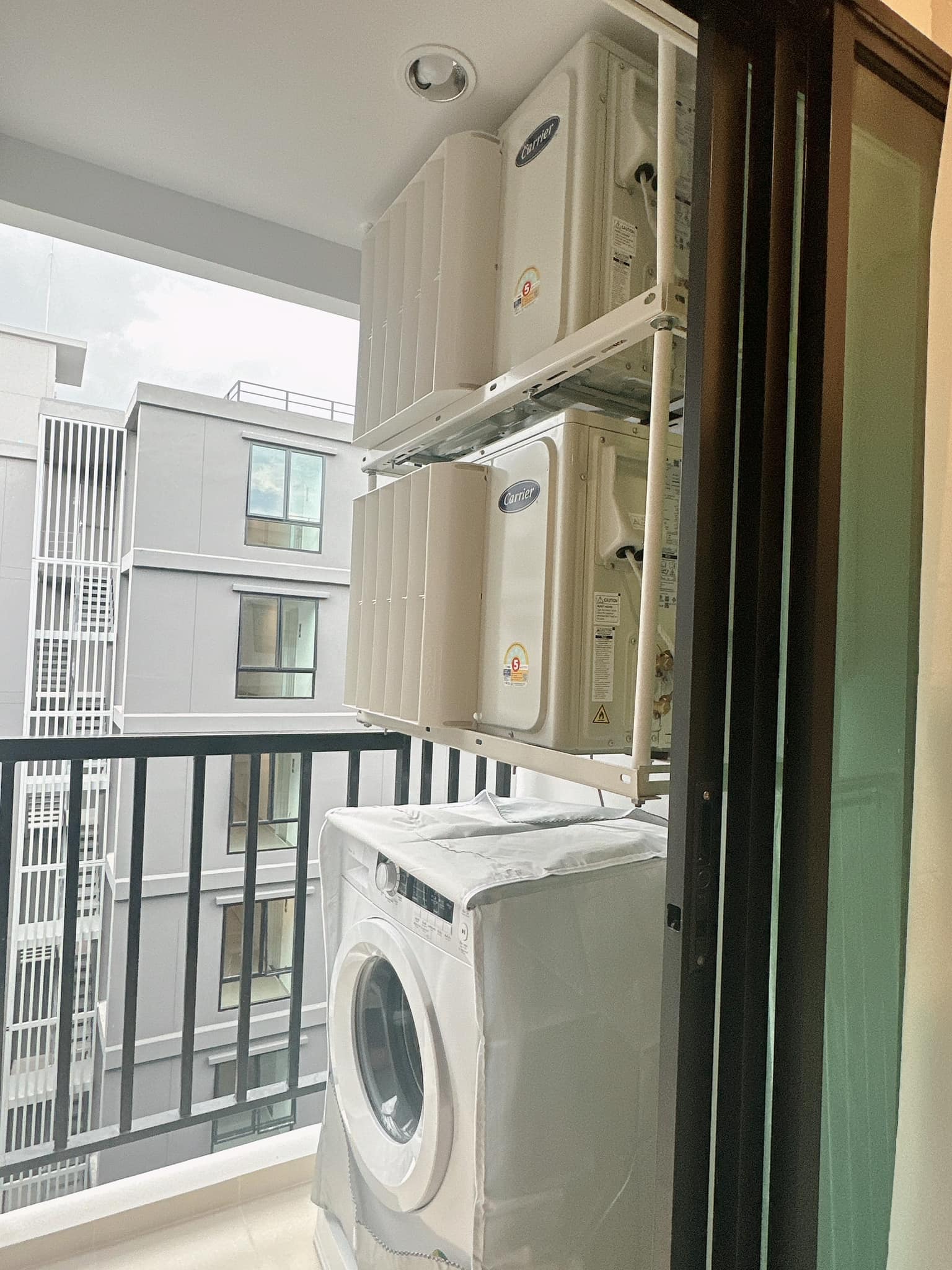 ปล่อยเช่าคอนโด HI Kaset Senanikhom Station (ไฮ เกษตร เสนานิคม สเตชั่น) - คอนโดใหม่ห้องใหม่ 1ห้องนอน 1ห้องน้ำ 1ห้องนั่งเล่น - ใกล้ BTS เสนานิคม / ม.เกษตร - ขนาดห้อง 28 ตรม. ชั้น 7