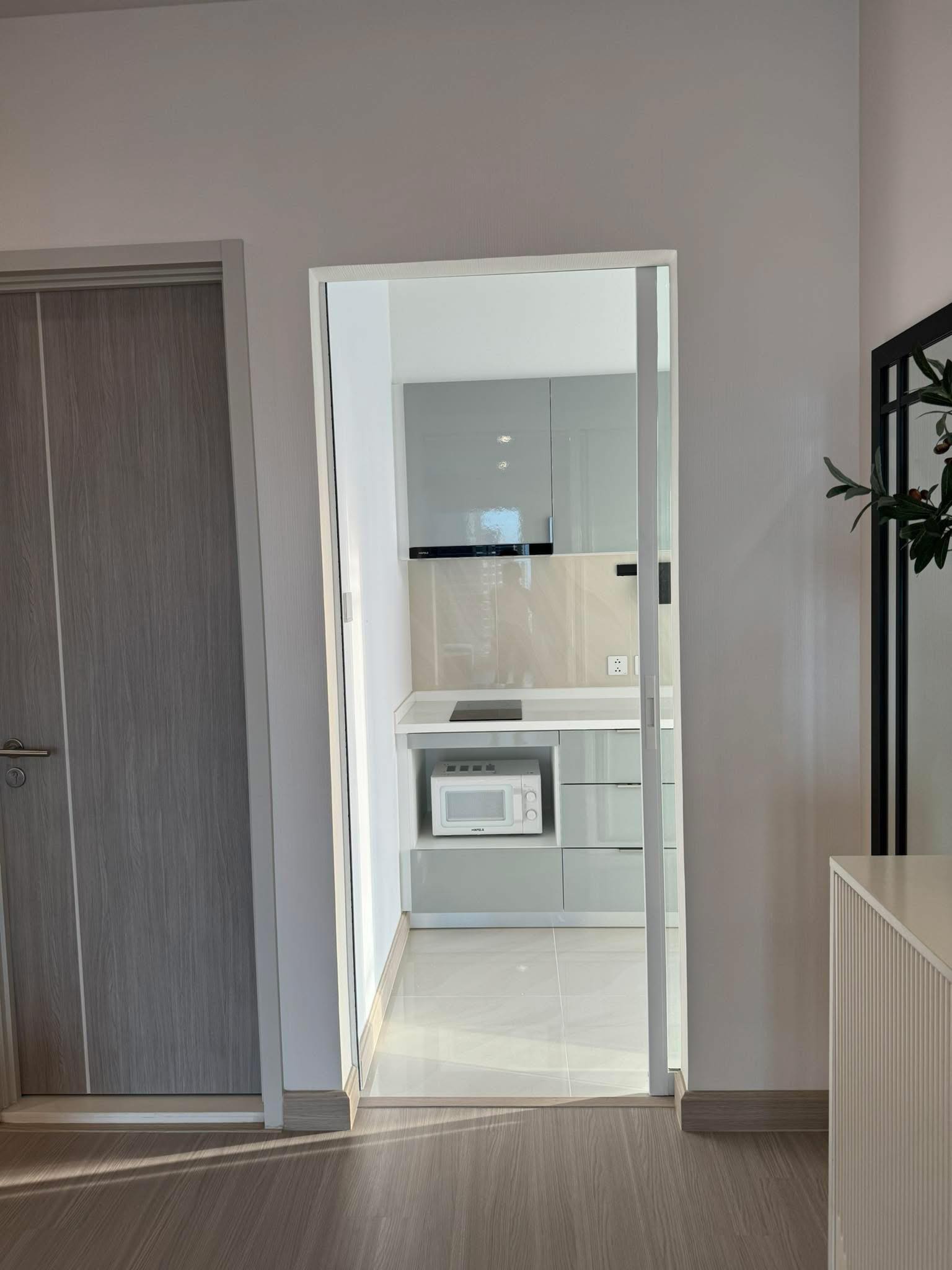 ให้เช่าคอนโด Supalai Premier Si Phraya-Samyan (ศุภาลัย พรีเมียร์ สี่พระยา-สามย่าน) โซนพื้นที่ จุฬา / MRT สามย่าน ห้องแบบ 2ห้องนอน / 2ห้องน้ำ / โซนครัวปิด ขนาดห้อง 80 ตรม. ชั้น 26