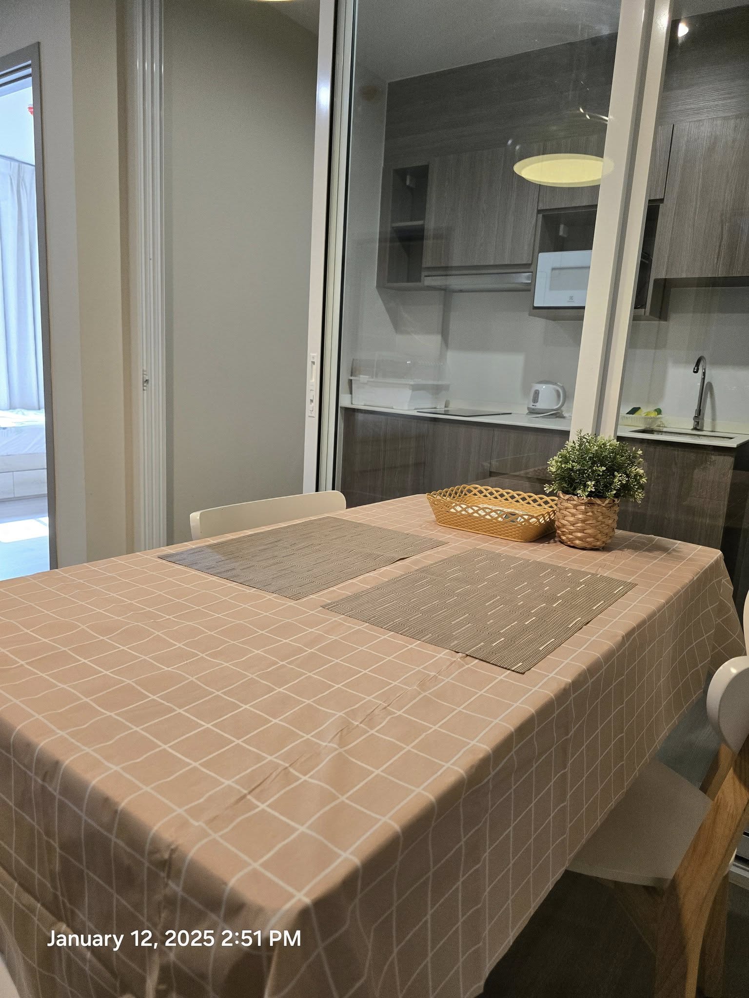 ให้เช่าห้องแบบ 2ห้องนอน 1ห้องน้ำ โซนพื้นที่ MRT บางยี่ขัน คอนโด The Parkland Charan-Pinklao (เดอะ พาร์คแลนด์ จรัญฯ-ปิ่นเกล้า) High Rise ขนาดห้อง 47.5 ตรม. ชั้น 15