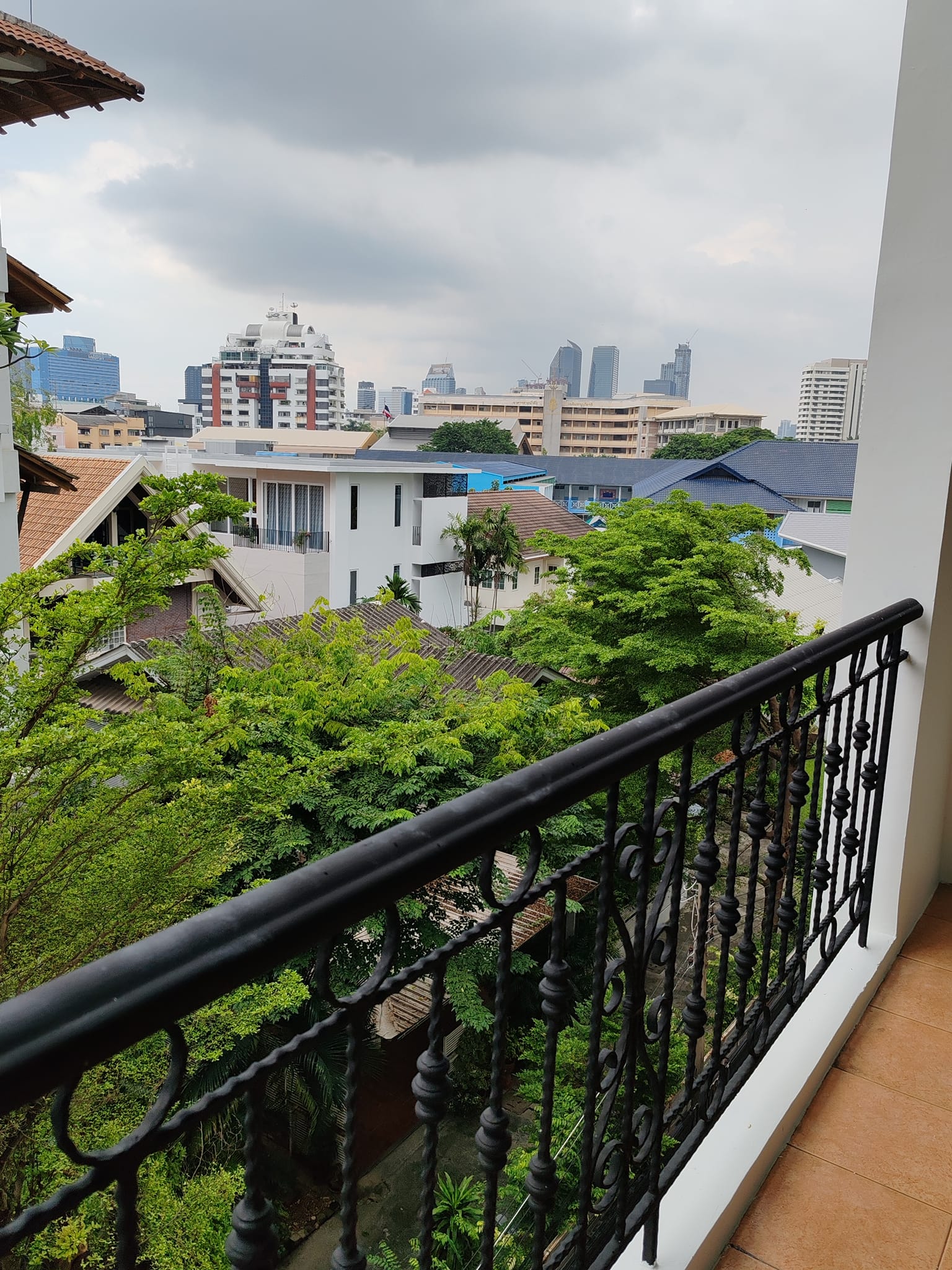 ปล่อยเช่าคอนโด Pearl Residences Sukhumvit 24 (เพิร์ล เรสซิเดนท์ สุขุมวิท 24) - 2ห้องนอน 2ห้องน้ำ 1ห้องนั่งเล่น - ใกล้ BTS พร้อมพงษ์ - ขนาดห้อง 86 ตรม. ชั้น 5