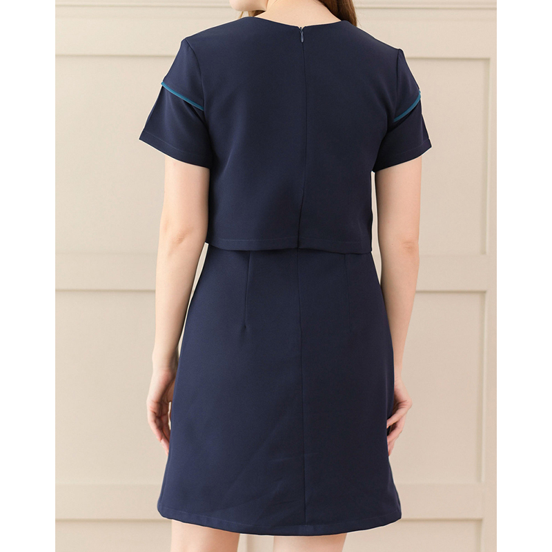 kudapy เดรสสั้นสีมัทฉะ/สีเบจ/สีกรม ทรงเอ ดีไซน์น่ารัก ตัดต่อเหมือนใส่แยกชิ้น จริงๆเป็นเดรสชิ้นเดียว ตัวเสื้อเพิ่มกิมมิคเส้นกุ๊นตัดต่อไปถึงช่วงแขน