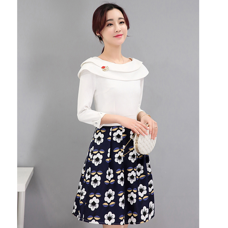 kudapy ชุดเดรสสีทูโทน เสื้อสีขาว กระโปรงสีน้ำเงิน ใส่ได้หลากหลายโอกาส XL