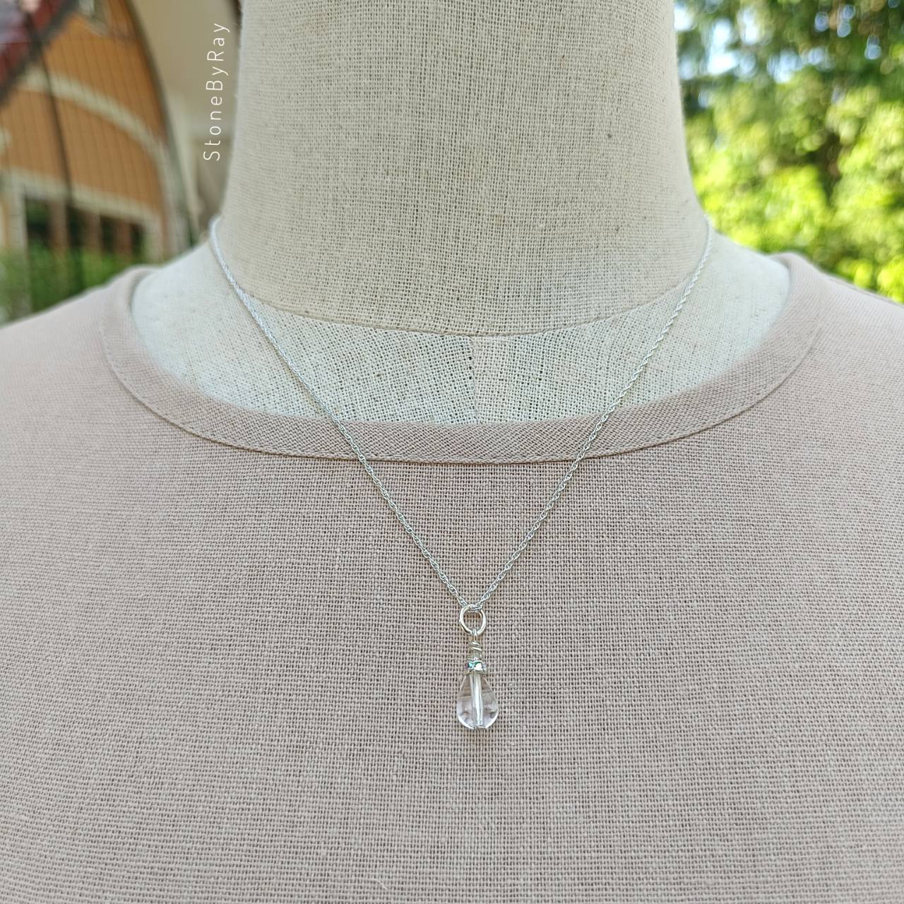 สร้อยคอเงินจี้หินคริสตัลควอตซ์ Crystal Quartz