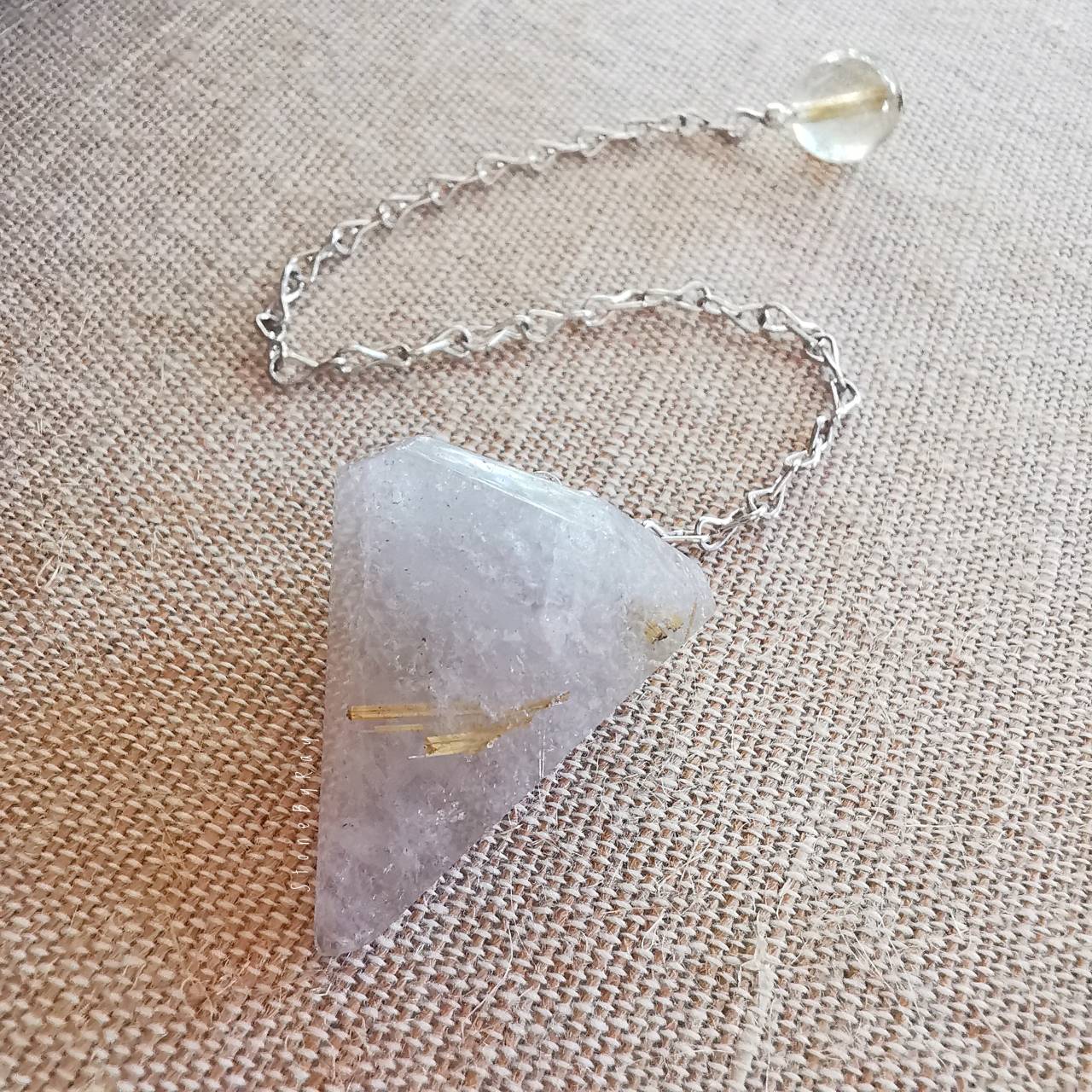 เพนดูลั่มหินไหมทอง Rutilated Quartz