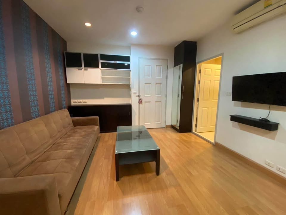 ให้เช่าห้องแบบ 1ห้องนอน 1ห้องน้ำ โซนพื้นที่ MRT ลาดพร้าว คอนโด ไลฟ์ แอท รัชดา ลาดพร้าว 36 (Life @Ratchada Ladprao 36) High Rise ขนาดห้อง 41 ตรม. ชั้น 12 ตึก B