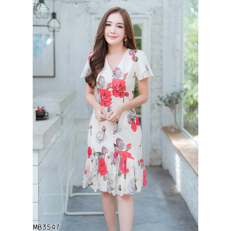 kudapy เดรสสั้นสีกรม/ครีม/ชมพู คอวีกระโปรงชีฟองสวยใส ใส่แล้วดูดีมากๆ