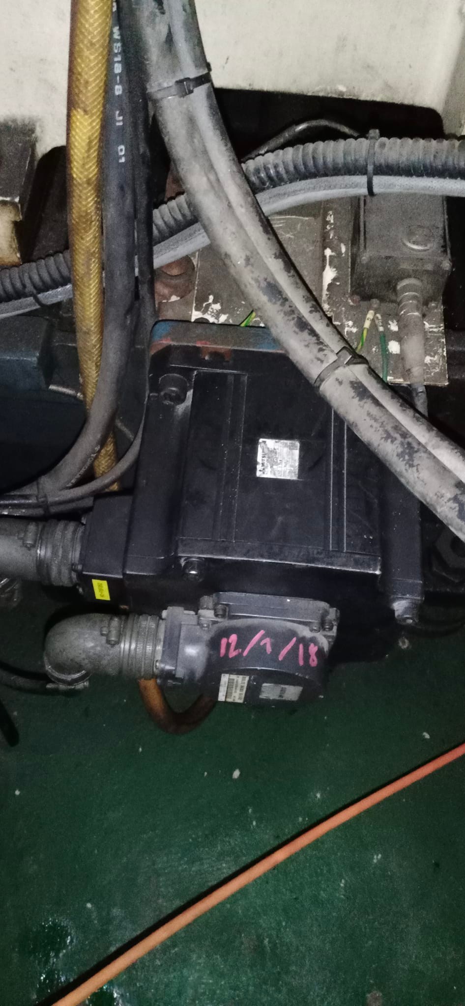 ซ่อม MITSUBISHI M-V60EN CNC M600 controller อาการ Alarm 51 Over current สาเหตุ Servo motor เสีย