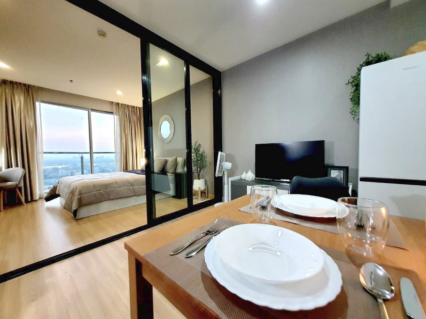 ปล่อยเช่าคอนโด Sky Walk Residence (สกาย วอร์ค เรสซิเดนซ์) - 1ห้องนอน 1ห้องนั่งเล่น 1ห้องน้ำ - ใกล้ BTS พระโขนง