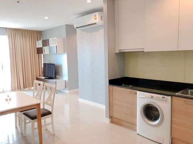 ให้เช่า Circle Condominium (เซอร์เคิล คอนโดมิเนียม) ถนนเพชรบุรี36