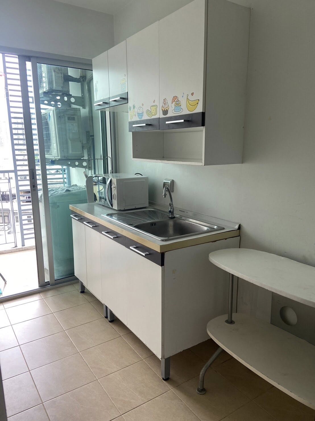 ให้เช่าคอนโด The Niche Taksin (เดอะ นิช ตากสิน) High Rise โซนพื้นที่ วงเวียนใหญ่ MRT ท่าพระ ห้องแบบ 1ห้องนอน 1ห้องน้ำ ขนาดห้อง 34 ตรม. ชั้น 8