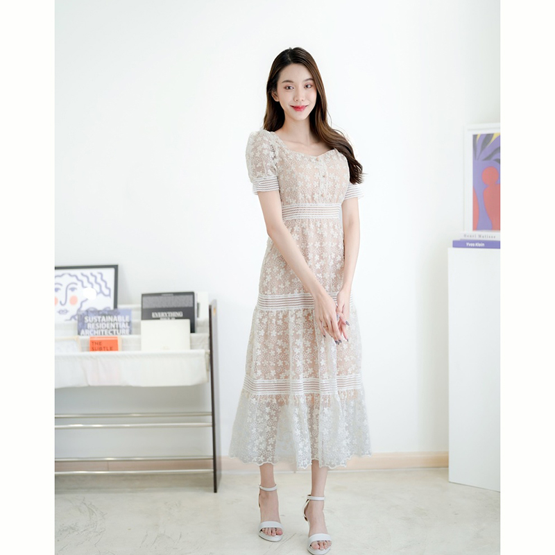 kudapy เดรสยาว สีฟ้า สีครีม สีชมพู เเดรสยาวคลุมเข่าลูกไม้ออกงานแขนตุ๊กตา สวยดูดีน่ารักมากๆ