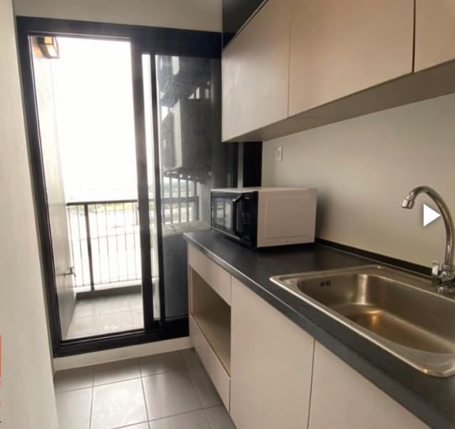 ปล่อยเช่าคอนโด The Politan Rive (เดอะ โพลิแทน รีฟ) - เฟอร์เครื่องใช้ไฟฟ้าครบครั้น - ใกล้ MRTพระนั่งเกล้า/ตลาดต้นสัก