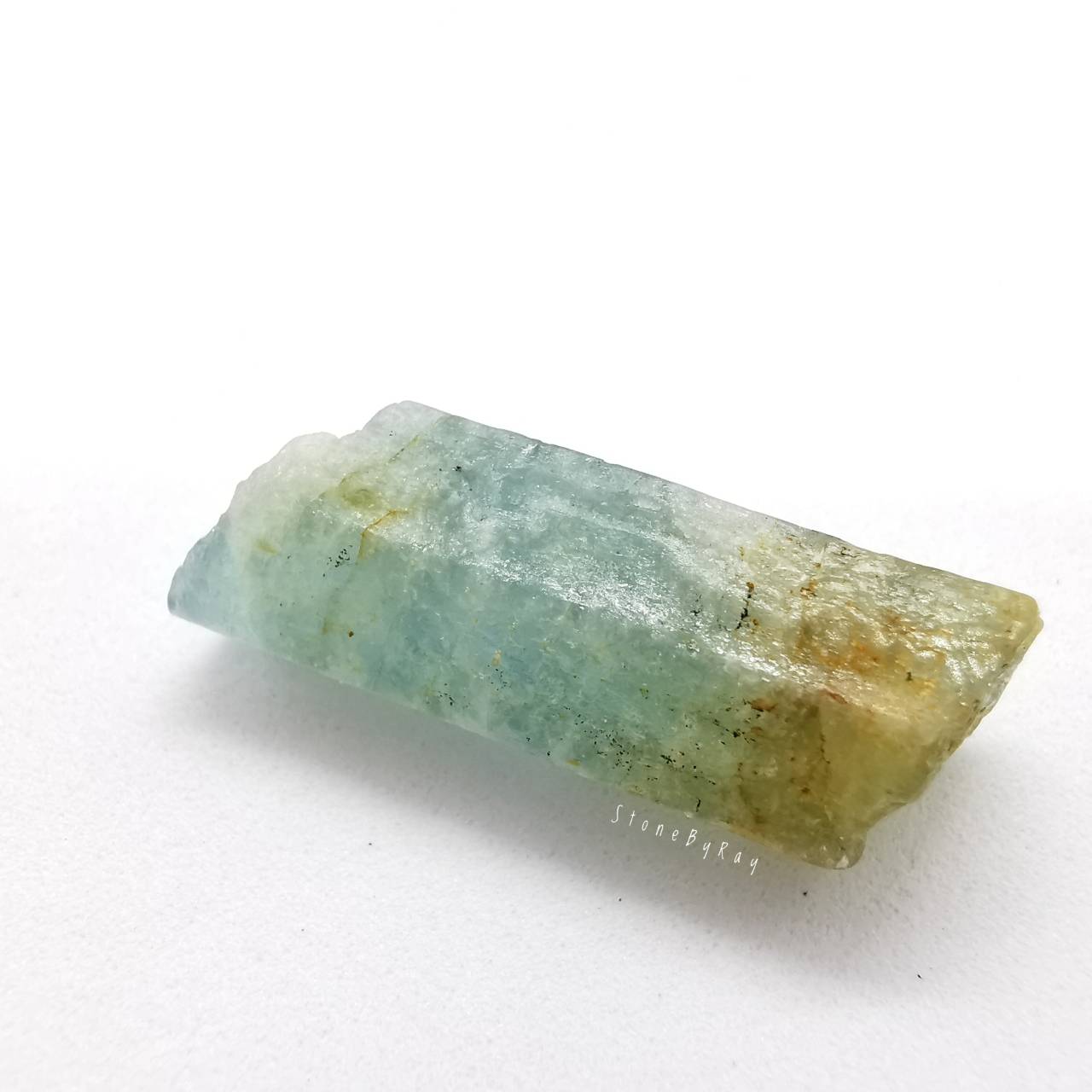 หินอความารีนก้อนธรรมชาติ Aquamarine
