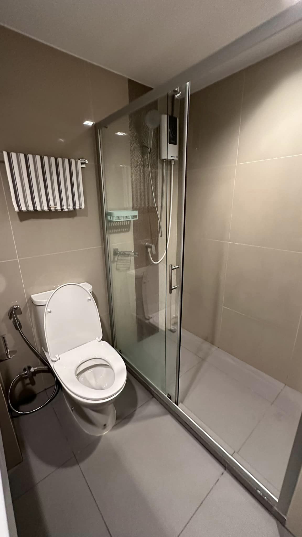 IDEO Sukhumvit 93 ให้เช่าห้องสวยพร้อมอยู่มีเครื่องซักผ้า สอบถามแอด Line ID : Smile-easy