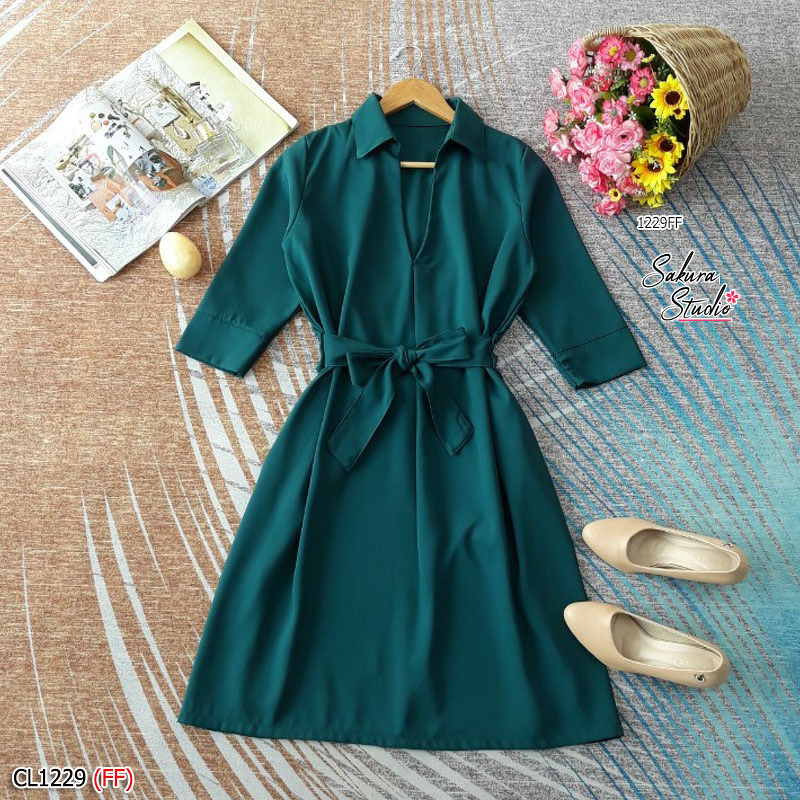 kudapy เดรสสั้นผ้าซาร่าสีพื้นปกเชิ้ต แขนศอก เอวไม่สมม๊อค มีเชือกผูกโบว์เข้ารูปสวยงาน