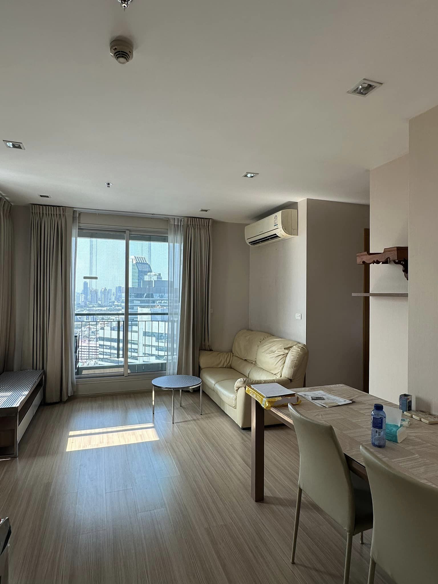 ปล่อยเช่าคอนโด Rhythm Ratchada - Huai Khwang ริทึ่ม รัชดา - ห้วยขวาง - 2ห้องนอน 2ห้องน้ำ 1ห้องนั่งเล่น - ใกล้ mrt ห้วยขวาง - ขนาดห้อง 62 ตรม. ชั้น 33