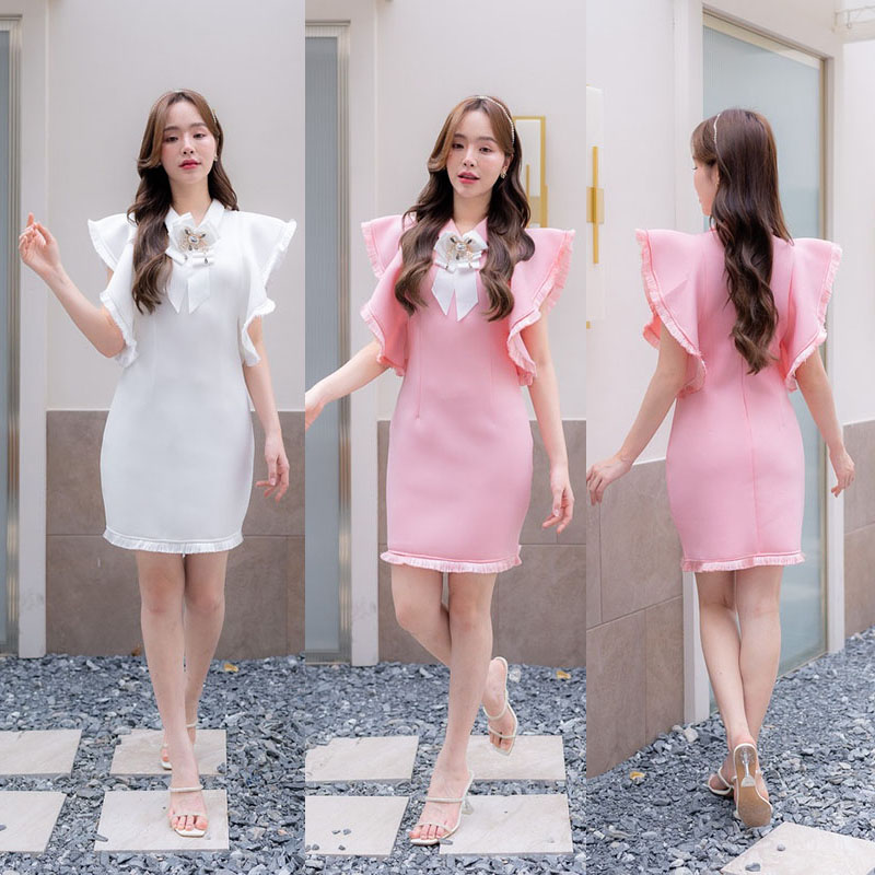 kudapy เดรสสั้นสีขาว/สีชมพู ระบายเข้ารูปแถมโบว์ ใส่สวยดูดีน่ารัก ใส่เที่ยว ใส่ออกงาน สวยดูดี