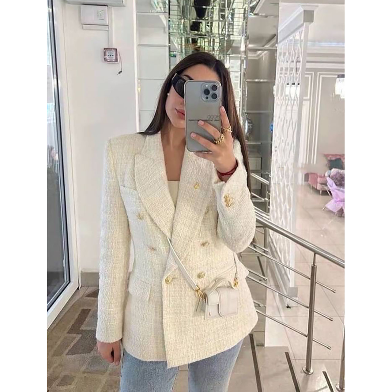 kudapy เสื้อคลุมสีขาว เสื้อคลุมผ้าทวิต over size กระดุมทอง มีซับในทั้งตัว กระเป๋าจริง