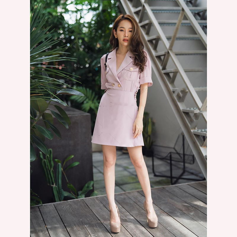 kudapy เดรสสูทกระดุมหน้า ดีไซน์เก๋ด้วยกระโปรงไขว้หน้า เนื้อผ้าทิ้งตัว