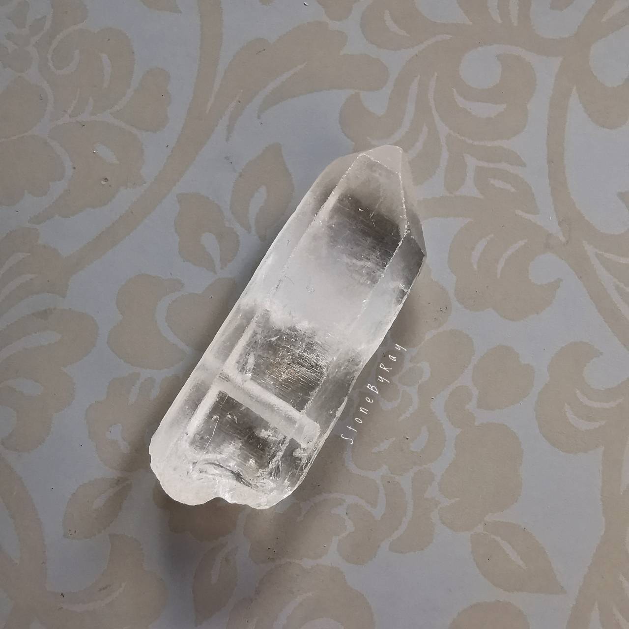หินคริสตัลควอตซ์ (Crystal Quartz)