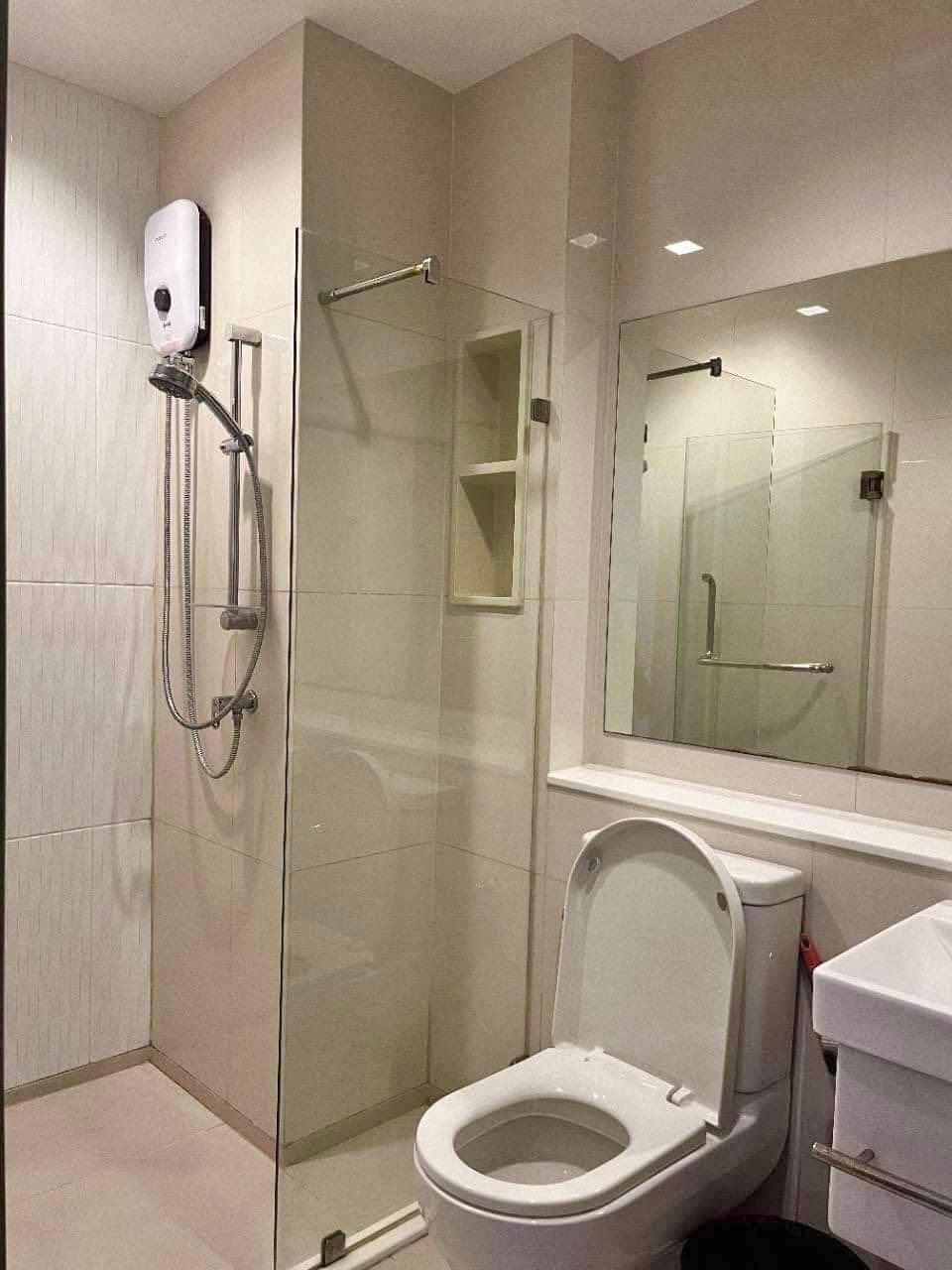 คอนโด Life Asoke - Rama 9 (ไลฟ์ อโศก - พระราม 9) High Rise โซนพื้นที่ MRT พระราม9 ให้เช่าห้องแบบ 1ห้องนอน 1ห้องน้ำ ขนาดห้อง 32 ตรม. ชั้น 33