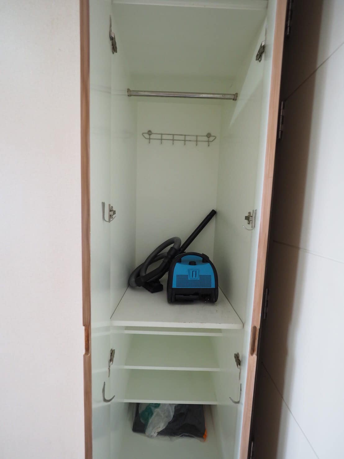 สนใจชมห้องติดต่อได้เลย Line ID: Smile-easy ปล่อยเช่าคอนโด IDEO Mix Sukhumvit 103 (ไอดีโอ มิกซ์ สุขุมวิท 103) - 1ห้องนอน 1ห้องน้ำ 1ห้องนั่งเล่น - ใกล้ BTS อุดมสุข - ขนาดห้อง 30 ตรม. ชั้น 10 ตึก A