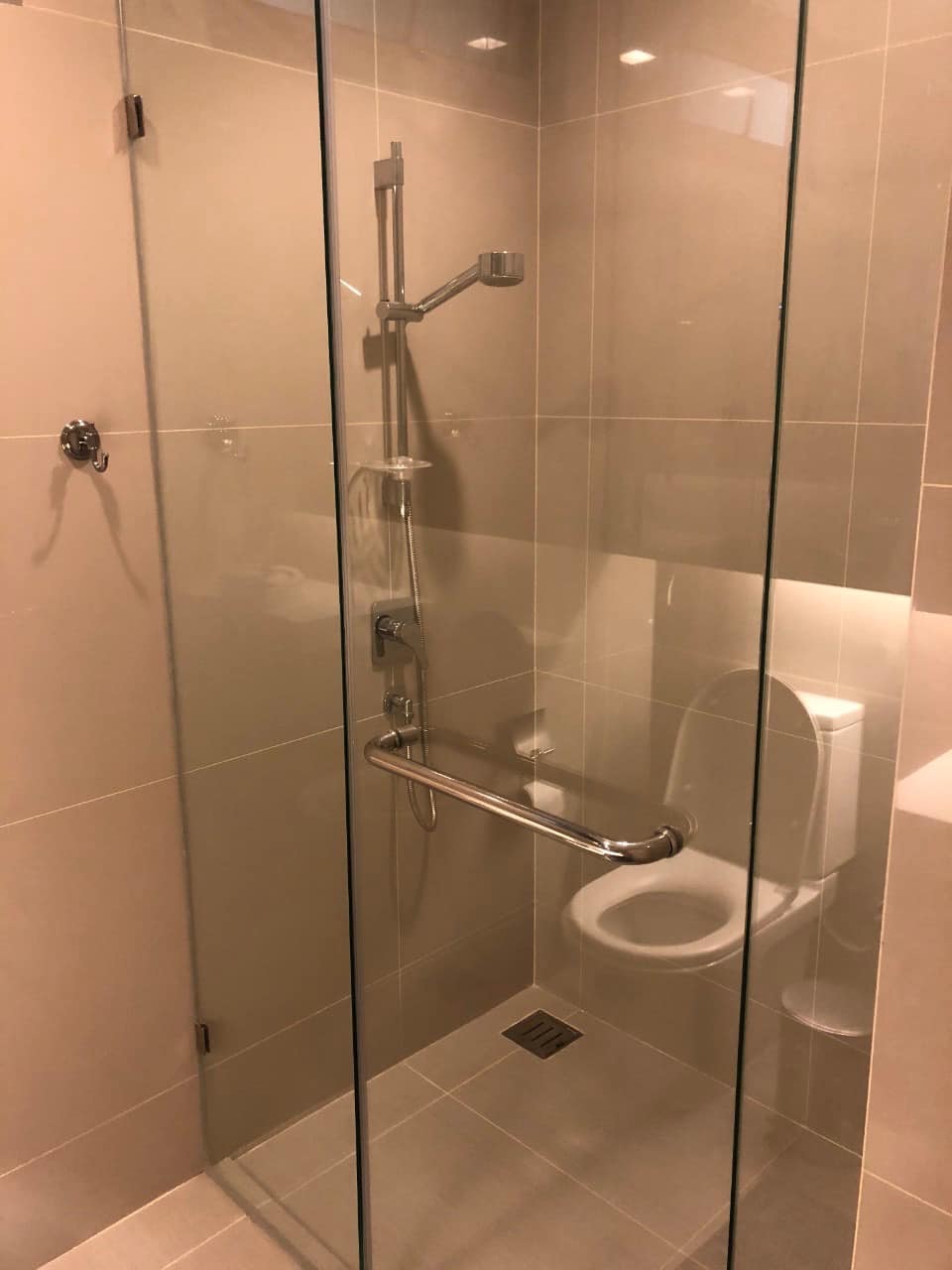 ปล่อยเช่าคอนโด Star View (สตาร์ วิว) พระราม 3 - วิวแม่น้ำ 2ห้องนอน 2ห้องน้ำ 1ห้องนั่งเล่น - ใกล้ เทอร์มินอล 21 พระราม 3 - ขนาดห้อง 77 ตรม. ชั้น 34 วิวหันหน้าเข้าแม่น้ำเจ้าพระยา