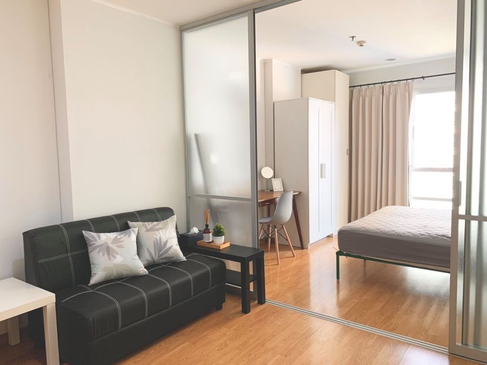 ปล่อยเช่าคอนโด U Delight @ Jatujak Station (ยู ดีไลท์ แอท จตุจักร สเตชั่น) - 1ห้องนอน 1ห้องน้ำ 1ห้องนั่งเล่น 1ห้องครัว - ใกล้ BTSหมอชิต MRTจตุจักร/ช่อง7 กรมขนส่ง - ขนาดห้อง 32 ตรม. ชั้น 19 ตึก A