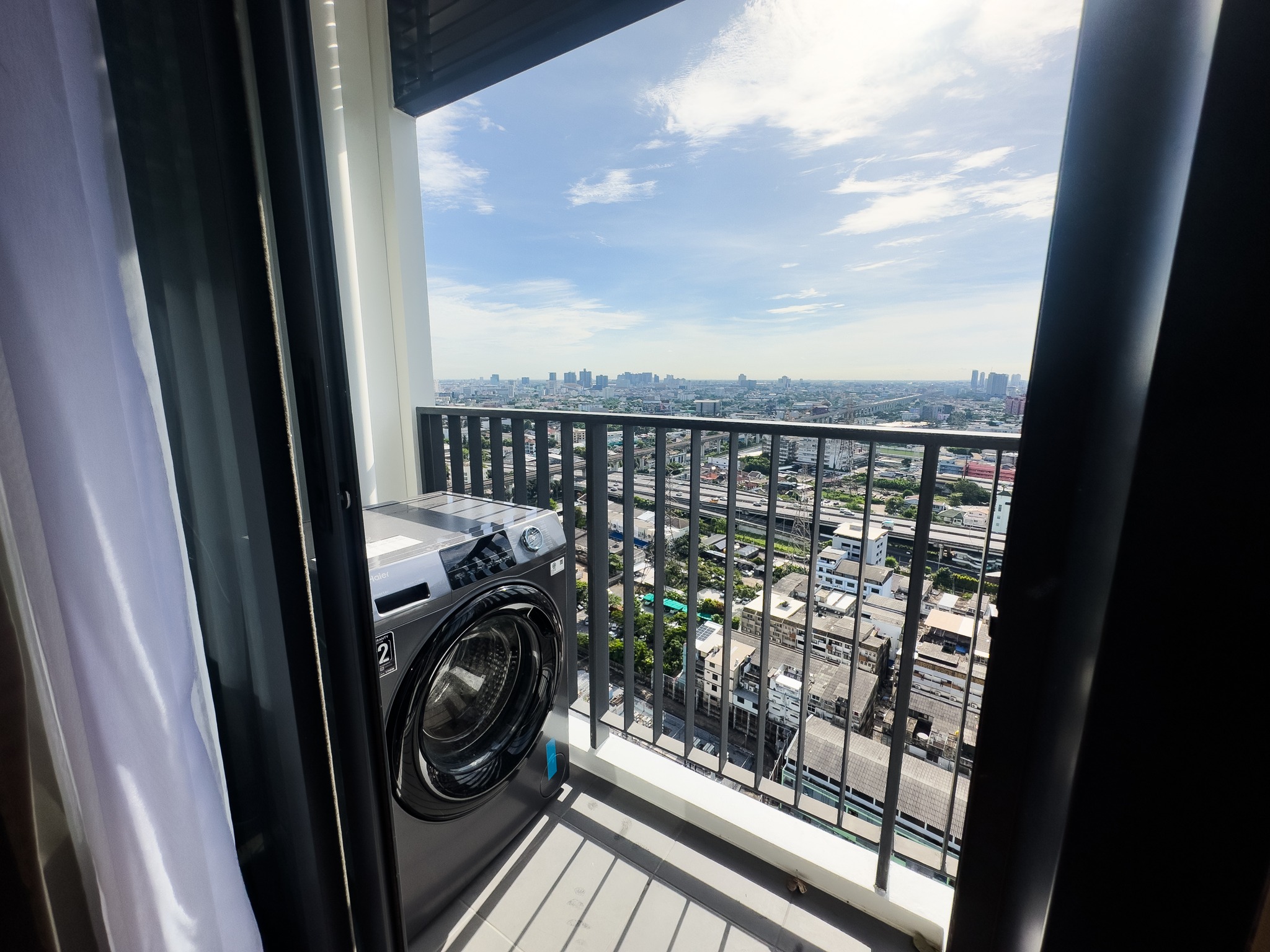 ปล่อยเช่าคอนโด The Tree Pattanakarn-Ekkamai (เดอะ ทรี พัฒนาการ-เอกมัย) - Studio 1ห้องน้ำ 1ห้องครัว - ใกล้ ARL รามคำแหง - ขนาดห้อง 26 ตรม. ชั้น 24