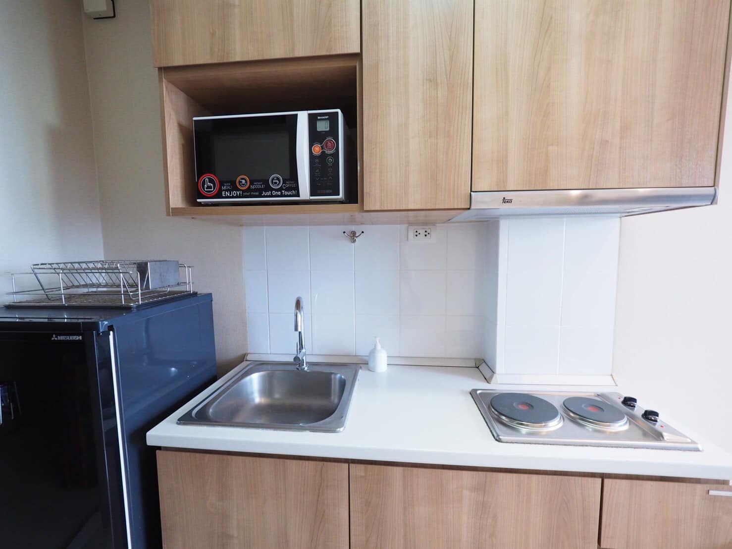 สนใจชมห้องติดต่อได้เลย Line ID: Smile-easy ปล่อยเช่าคอนโด IDEO Mix Sukhumvit 103 (ไอดีโอ มิกซ์ สุขุมวิท 103) - 1ห้องนอน 1ห้องน้ำ 1ห้องนั่งเล่น - ใกล้ BTS อุดมสุข - ขนาดห้อง 30 ตรม. ชั้น 10 ตึก A