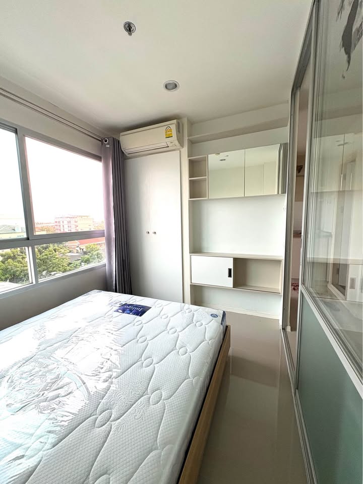 High Rise โซนพื้นที่ นวมินทร์ ให้เช่าห้องแบบ 1ห้องนอน 1ห้องน้ำ คอนโด Lumpini Park Nawamin-Sriburapha (ลุมพินี พาร์ค นวมินทร์ – ศรีบูรพา) ขนาดห้อง 22 ตรม. ชั้น 5 ตึก B1