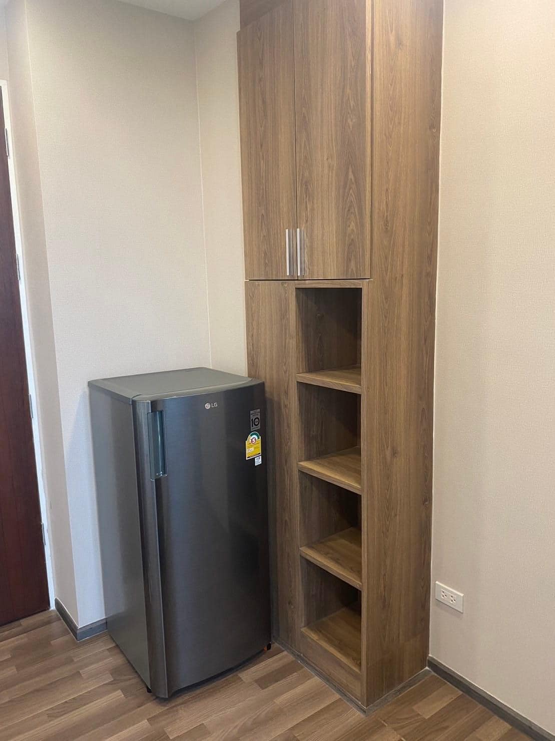 ปล่อยเช่าคอนโด Block 44 (บล็อค 44) ซอย พหลโยธิน 44 - 1ห้องนอน 1ห้องนั่งเล่น 1ห้องน้ำ - ใกล้ BTS กรมป่าไม้/เกษตร ศรีปทุม