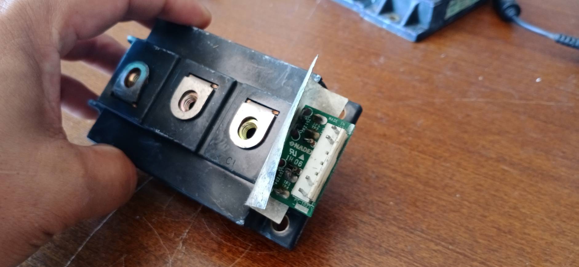 FUJI 2MBI300UC-120 POWER MODULE 300A 1200V