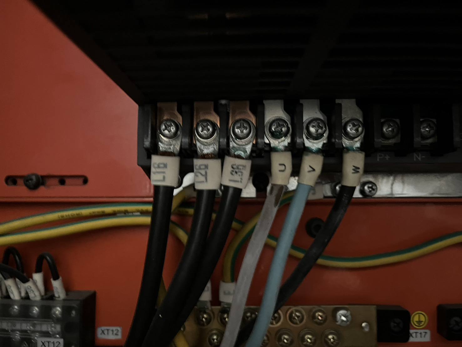 งาน Hartford cnc