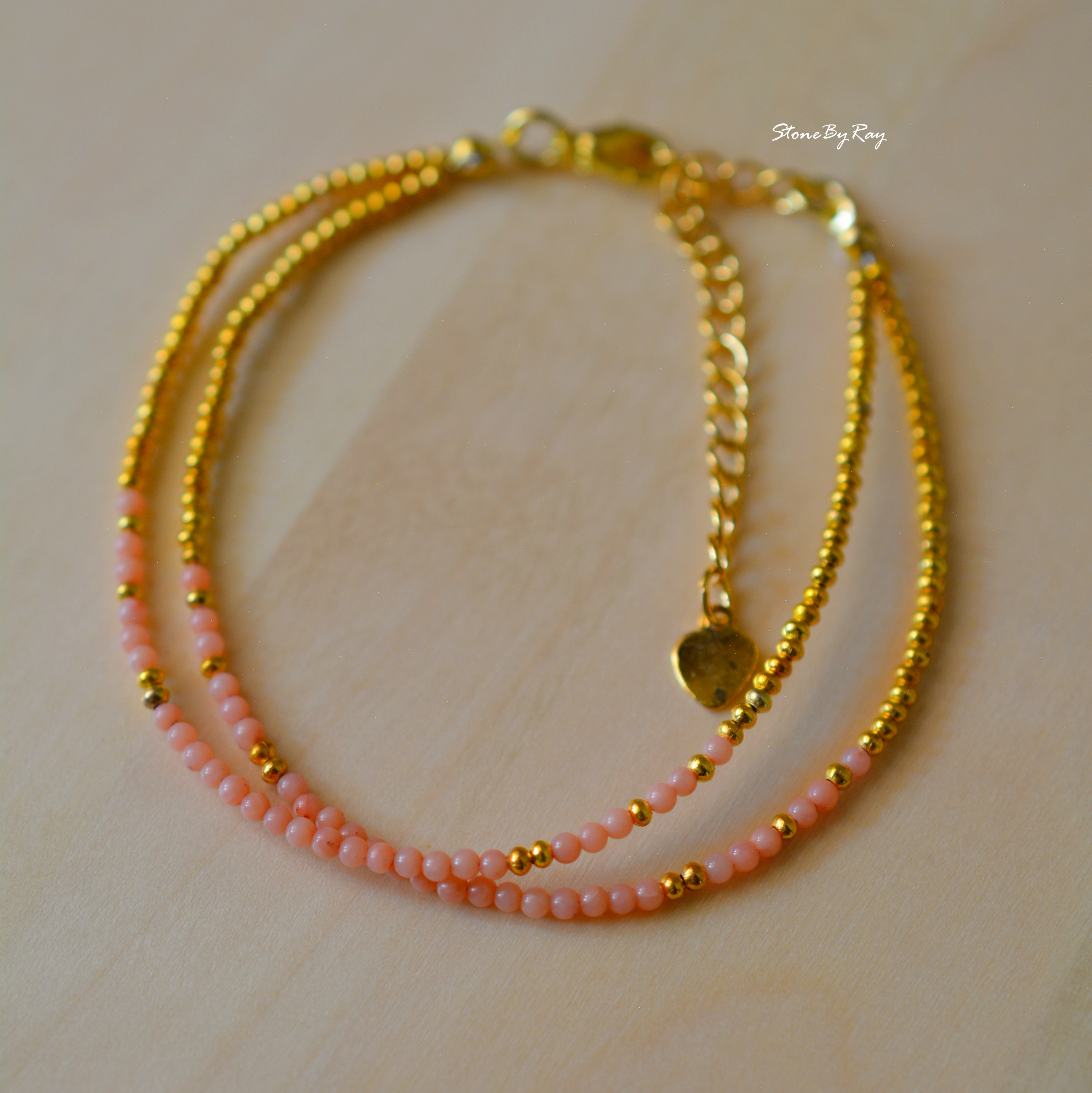 สร้อยข้อมือปะการังสีโอรส(Coral)