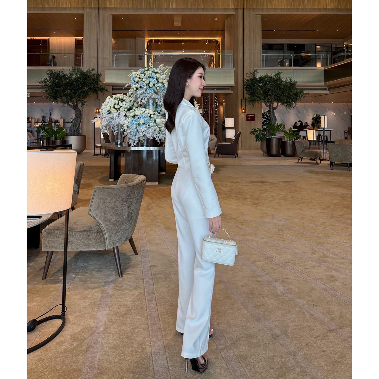 kudapy Sets 3 ชิ้น เสื้อ กางเกง เข็มขัดดอกไม้ เสื้อกระดุมปั้มจริง 2 เม็ด กางเกงตีเกล็ดหน้า ซิปตะขอมีซับในอย่างดี