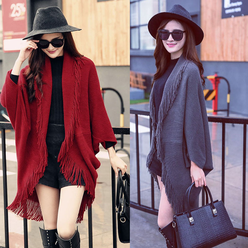 kudapy เสื้อคลุมสีเทาเข้ม/แดงเข้ม ถักไหมเนื้อละเอียดนุ่ม ทรงปีกค้างตาว เก๋ไก๋มากจ้า