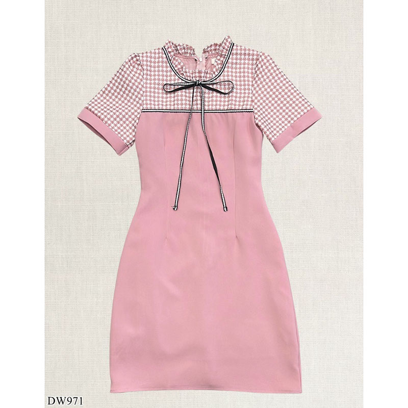 kudapy เดรสสั้นสีแดง/สีชมพู/สีดำ สก็อตผูกโบว์ สวยดูดีใส่สบาย