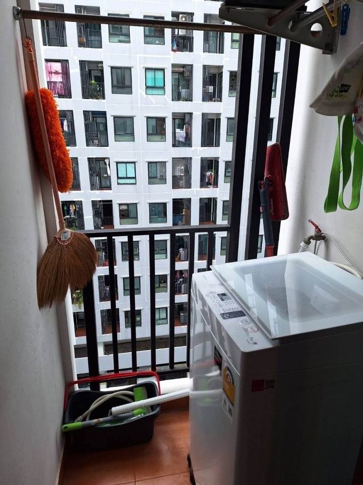 ปล่อยเช่าคอนโด รีเจ้นท์ โฮม 18 แจ้งวัฒนะ-หลักสี่ (Regent home 18 changwattana-laksi) - 1ห้องนอน 1ห้องน้ำ 1ห้องนั่งเล่น 1ห้องครัว - ใกล้ BTS วัดพระศรี - ขนาดห้อง 30 ตรม. ชั้น 8 ตึก E