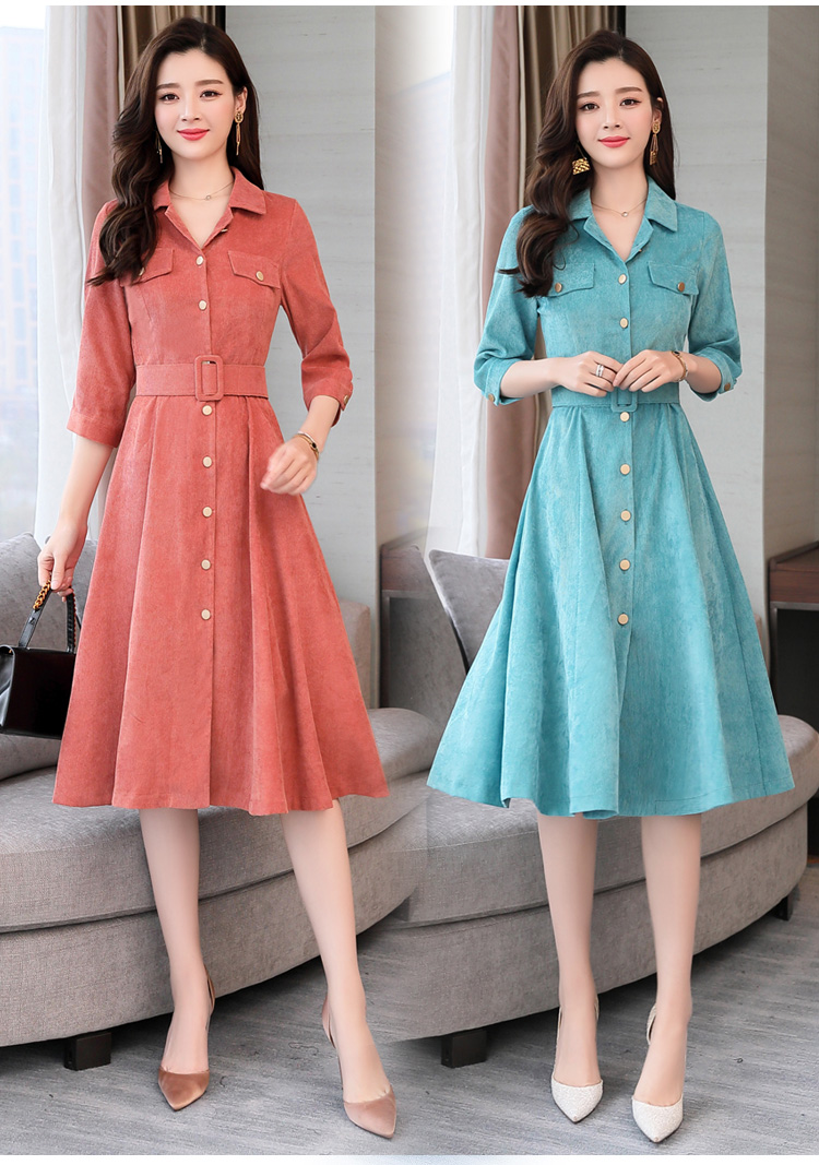 ชุดเดรสสีอิฐ ผ้าลูกฟูก แขนยาวสี่ส่วน