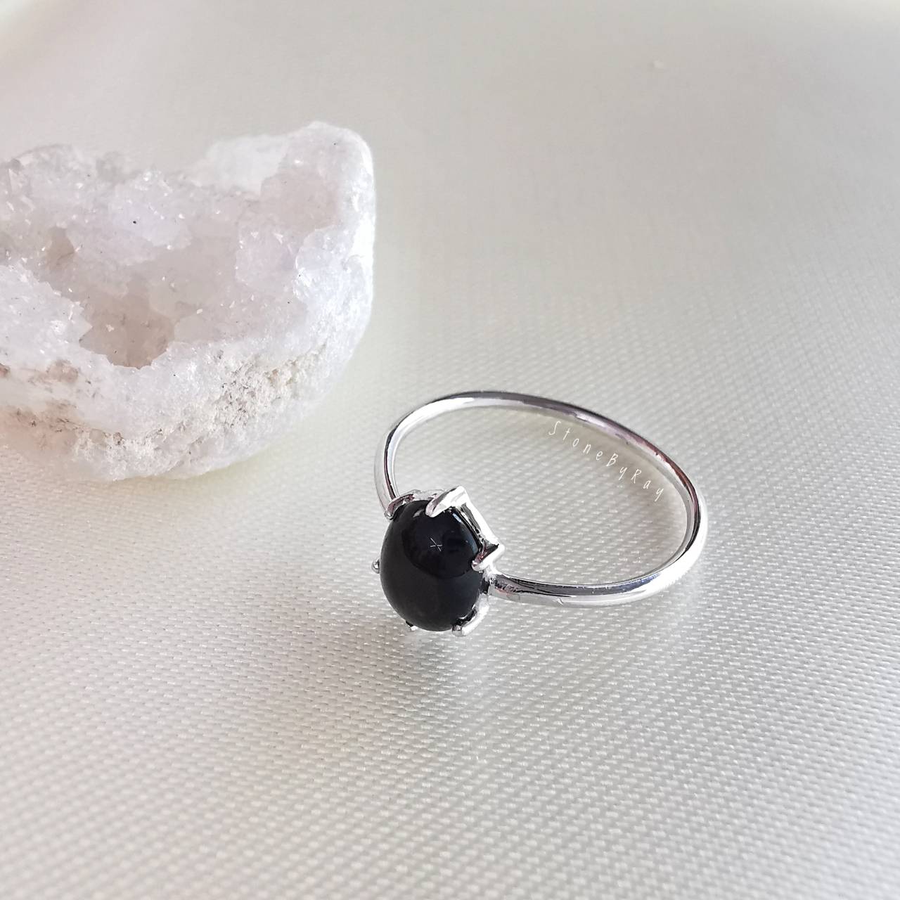 แหวนเงินหินสะเก็ดดาว Tektite