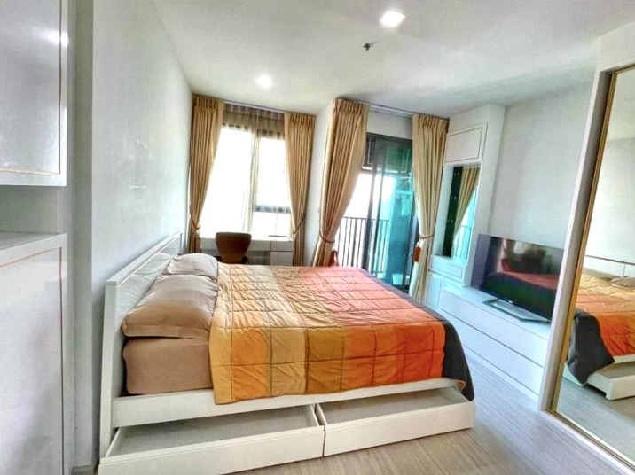 ปล่อยเช่าคอนโด Life Ladprao (ไลฟ์ ลาดพร้าว) - Studio 1ห้องน้ำ 1ห้องครัว - ใกล้ BTS ห้าแยกลาดพร้าว - ขนาดห้อง 26 ตรม. ชั้น 41 ตึก B