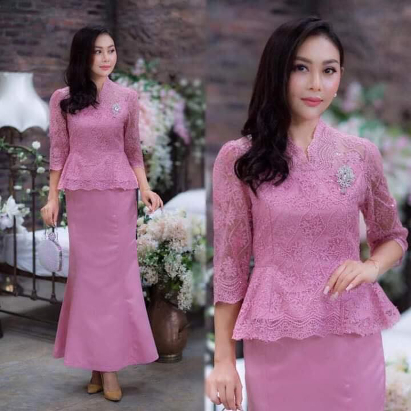 kudapy ชุด set เสื้อลูกไม้ใยบวบผสมเลื่อม สีแดงไวน์/สีชมพู + กระโปรงทรงหางปลา