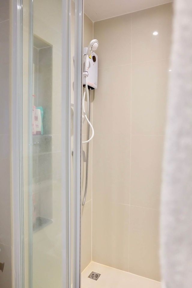 ปล่อยเช่าคอนโด Felic Condo Ladprao Wanghin 79 (เฟลิค คอนโด ลาดพร้าว วังหิน 79) - 1ห้องนอน 1ห้องน้ำ 1ห้องนั่งเล่น - ใกล้ โลตัสวังหิน เดอะแจ้ส แม็คโคร - ขนาดห้อง 27 ตรม. ชั้น 8 วิวสระว่ายน้ำ