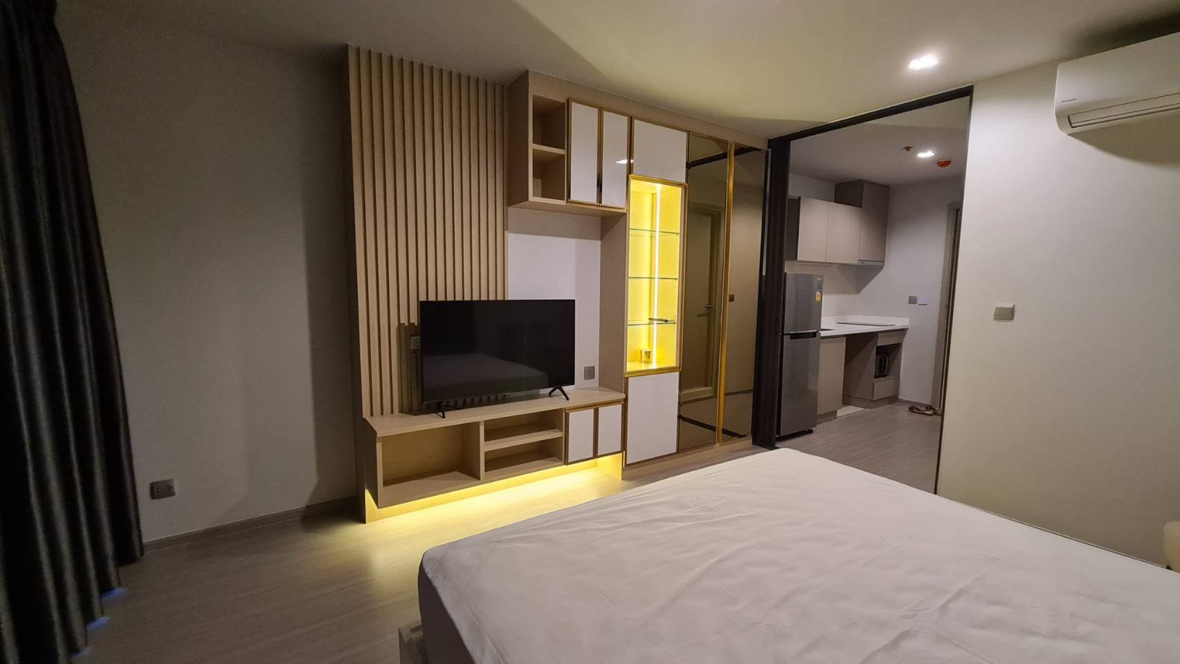 ให้เช่าคอนโด Life Ladprao (ไลฟ์ ลาดพร้าว) 1ห้องนอน / 1ห้องน้ำ ขนาด 27 ตรม. ชั้น 37 ตึก A ค่าเช่า 18,000 ต่อเดือน รถไฟฟ้า BTS ห้าแยกลาดพร้าว