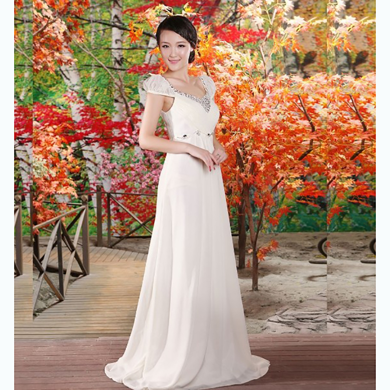 kudapyเดรสยาวสีแดง/ขาวชมพู มีแขน แบบเปรี้ยวอมหวาน ปักเลื่อมช่วงคอ หลังผ่าตัววี