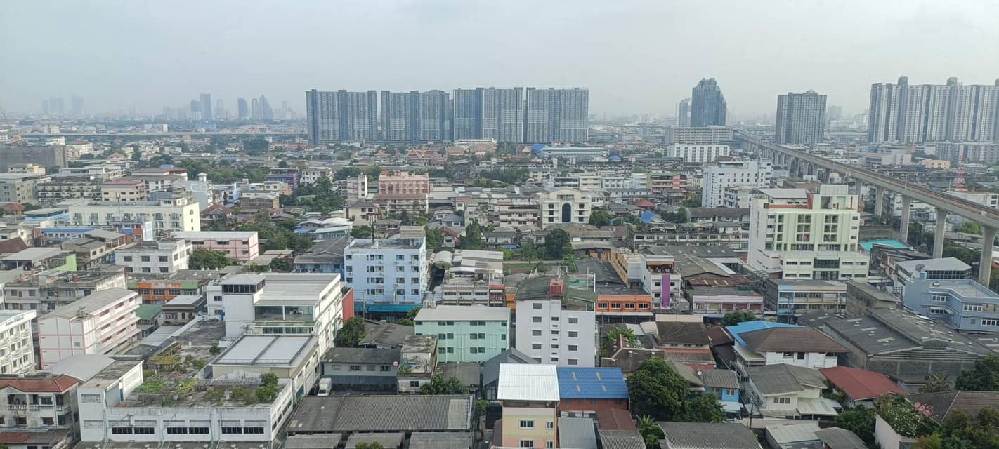 ปล่อยเช่า Lumpini Place Taopoon Interchange : ลุมพีนี เพลส เตาปูน อินเตอร์เชนจ์ - โซนพื้นที่ MRT เตาปูน 1ห้องนอน 1ห้องน้ำ 1ห้องนั่งเล่น - ขนาดห้อง 28.5 ตรม. ชั้น 19 - ให้เช่า 12,000 ต่อเดือน